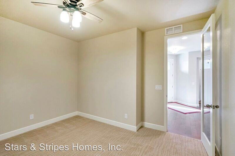 348 Galaxy Dr - Photo 3 of 25