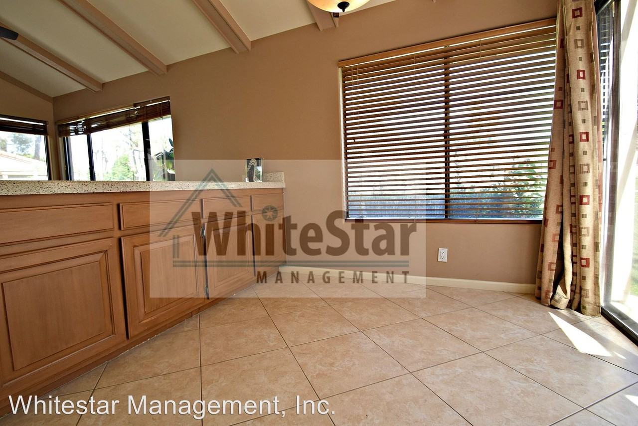 26 Tennis Club Dr - Photo 3 of 17