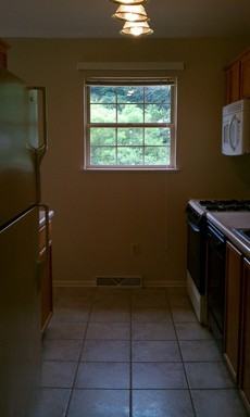 2521 Wexford Run Rd - Photo 3 of 4