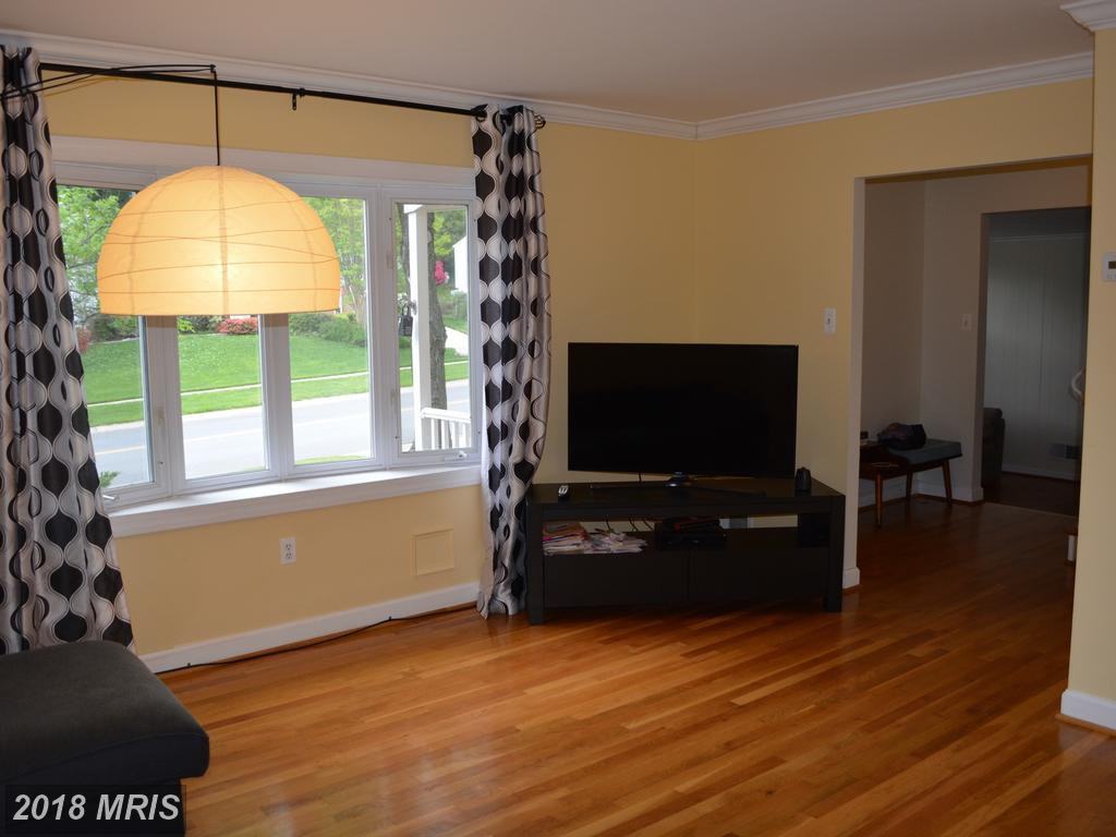14605 Nadine Dr - Photo 3 of 28