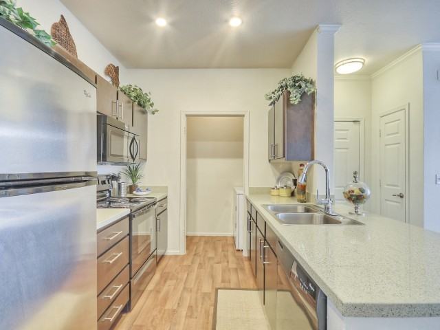 Mountainside Apartments - Photo 3 of 31