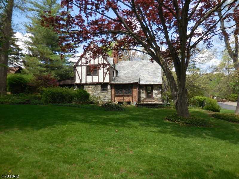 12 Island Trail - Photo 2 of 23