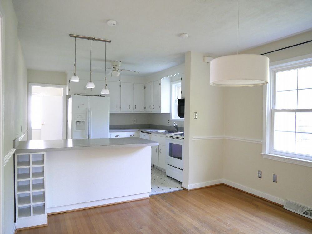 2911 Poyntelle Rd - Photo 2 of 14