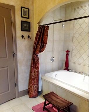 4044 Foothill Dr - Photo 2 of 14