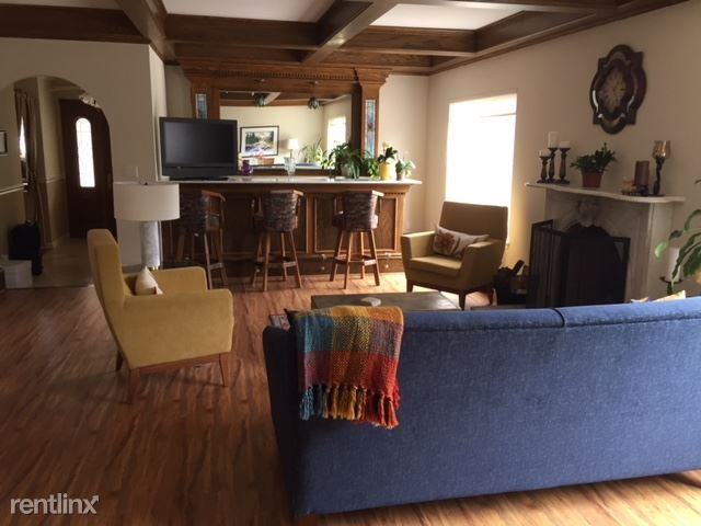 3885 W Rincon Ave - Photo 3 of 10