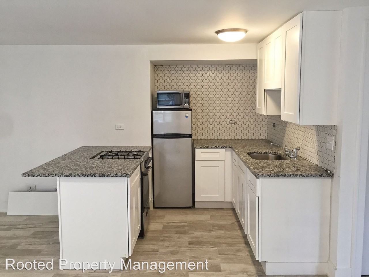 5852 W Irving Park Rd - Photo 3 of 4