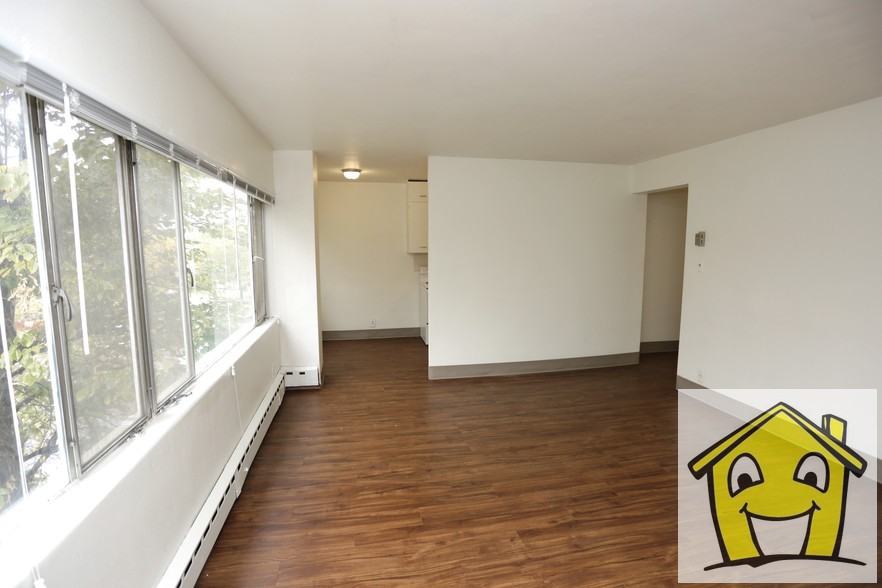 429 North 33rd Street #304 - Photo 3 of 6