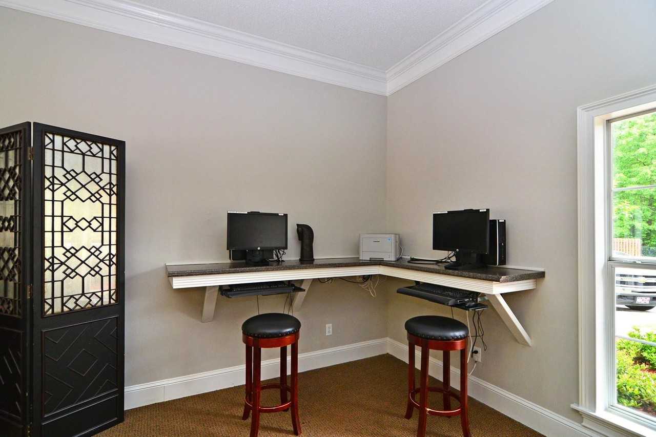 Polo Club Athens - Photo 2 of 7