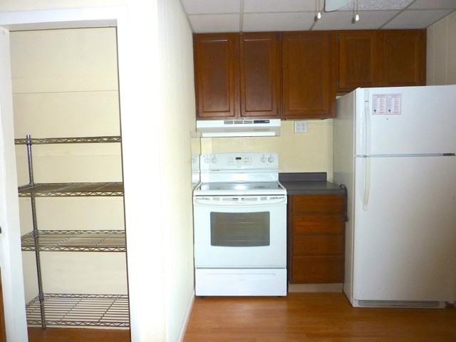 263 Center St #1 - Photo 3 of 10