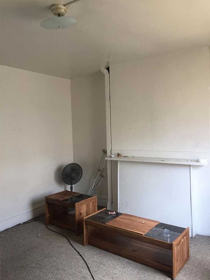 318 York Way - Photo 2 of 8