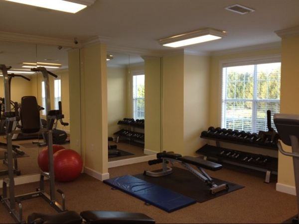 100 Legends Drive - Photo 3 of 35