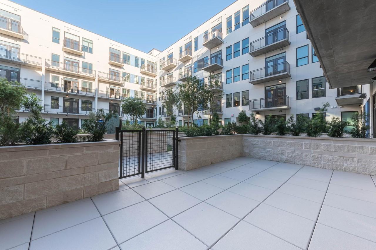 Eighteen25 - Photo 2 of 23