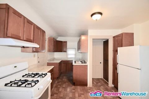 597 Virginia St #2 - Photo 2 of 12