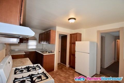 597 Virginia St #2 - Photo 3 of 12