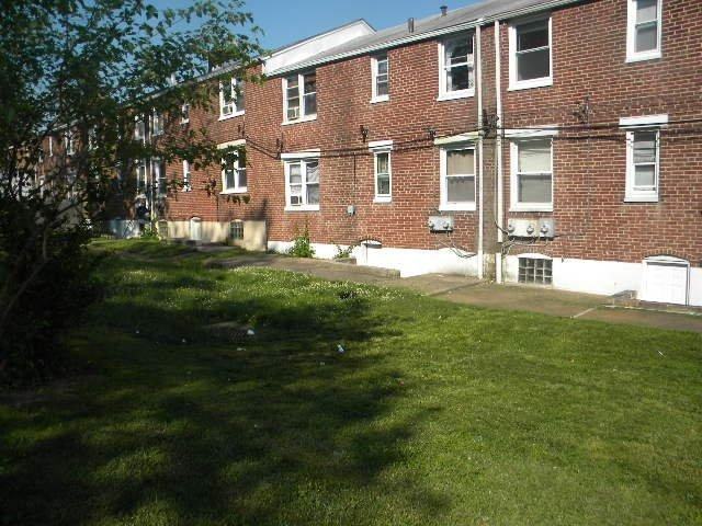 405 Greenhill Ave - Photo 2 of 17