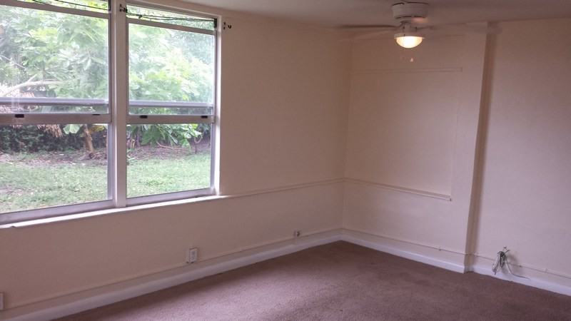 6435 SW 18th St - Photo 2 of 14