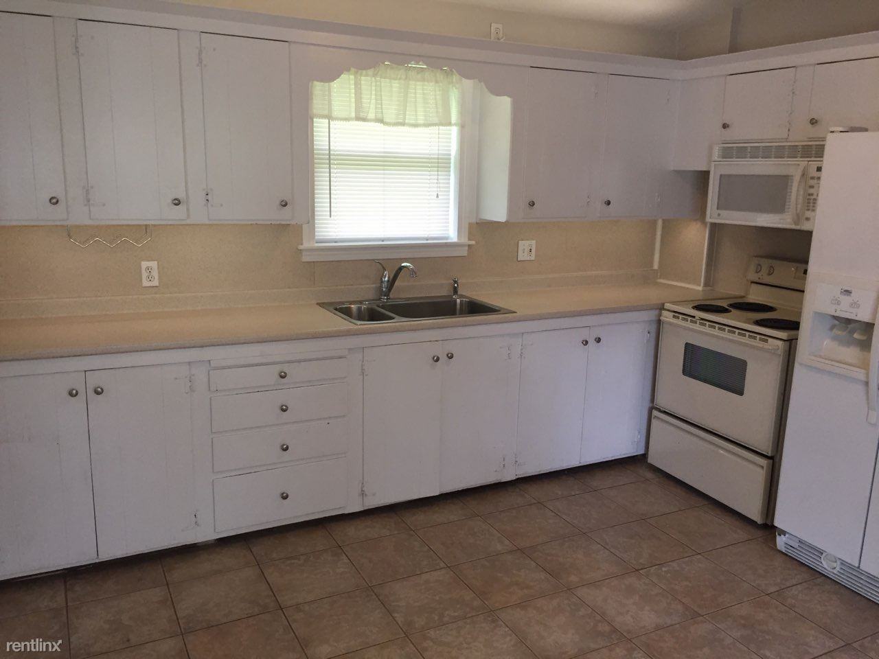 Jericho and Chimney - Photo 2 of 7