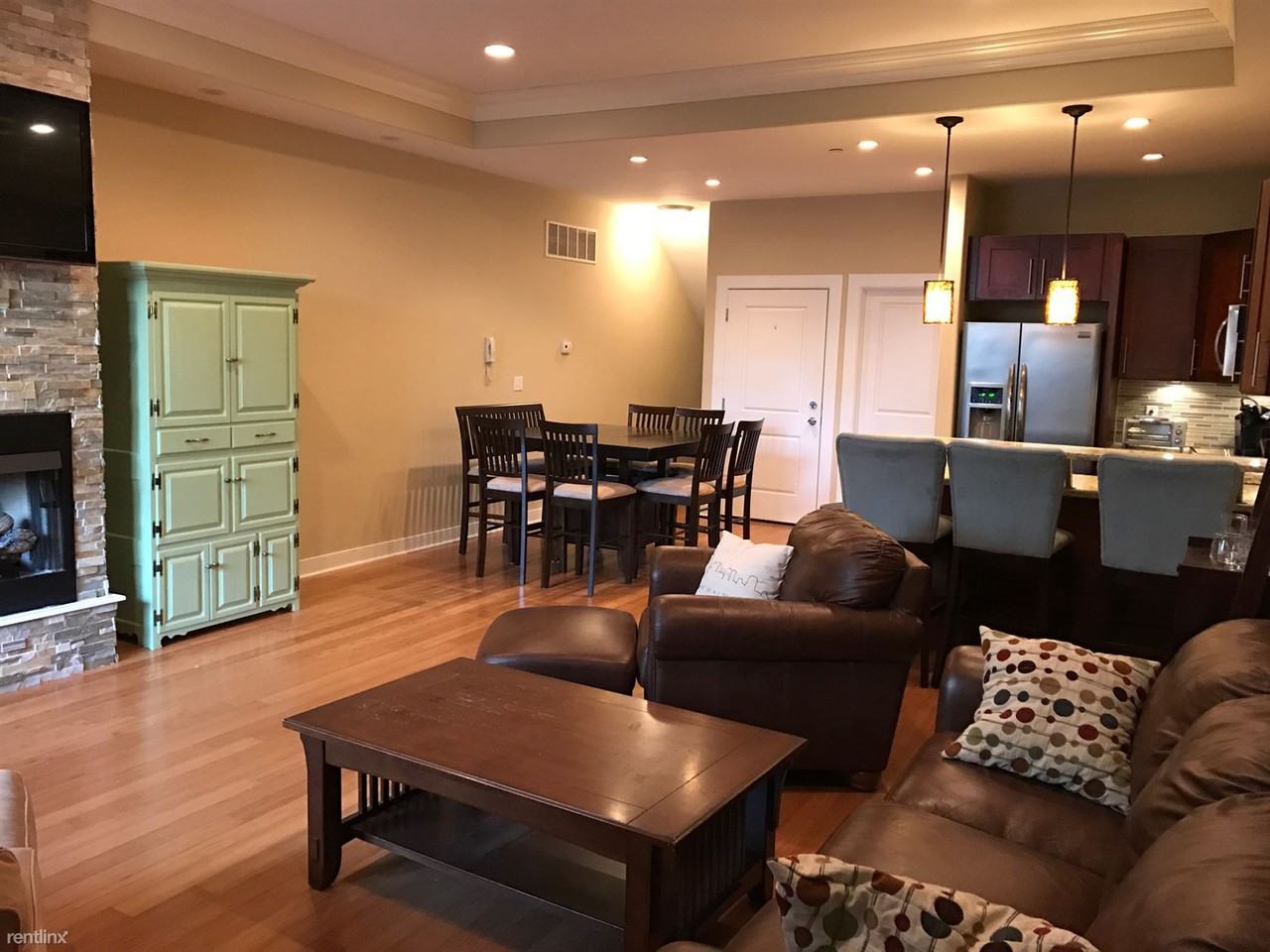 1529 Fairmount Ave #1 - Photo 2 of 23