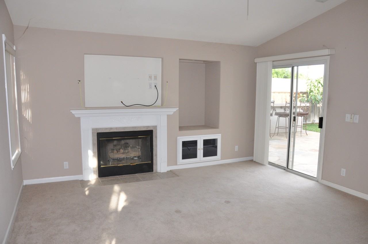 6360 Raspberry Ct - Photo 2 of 11