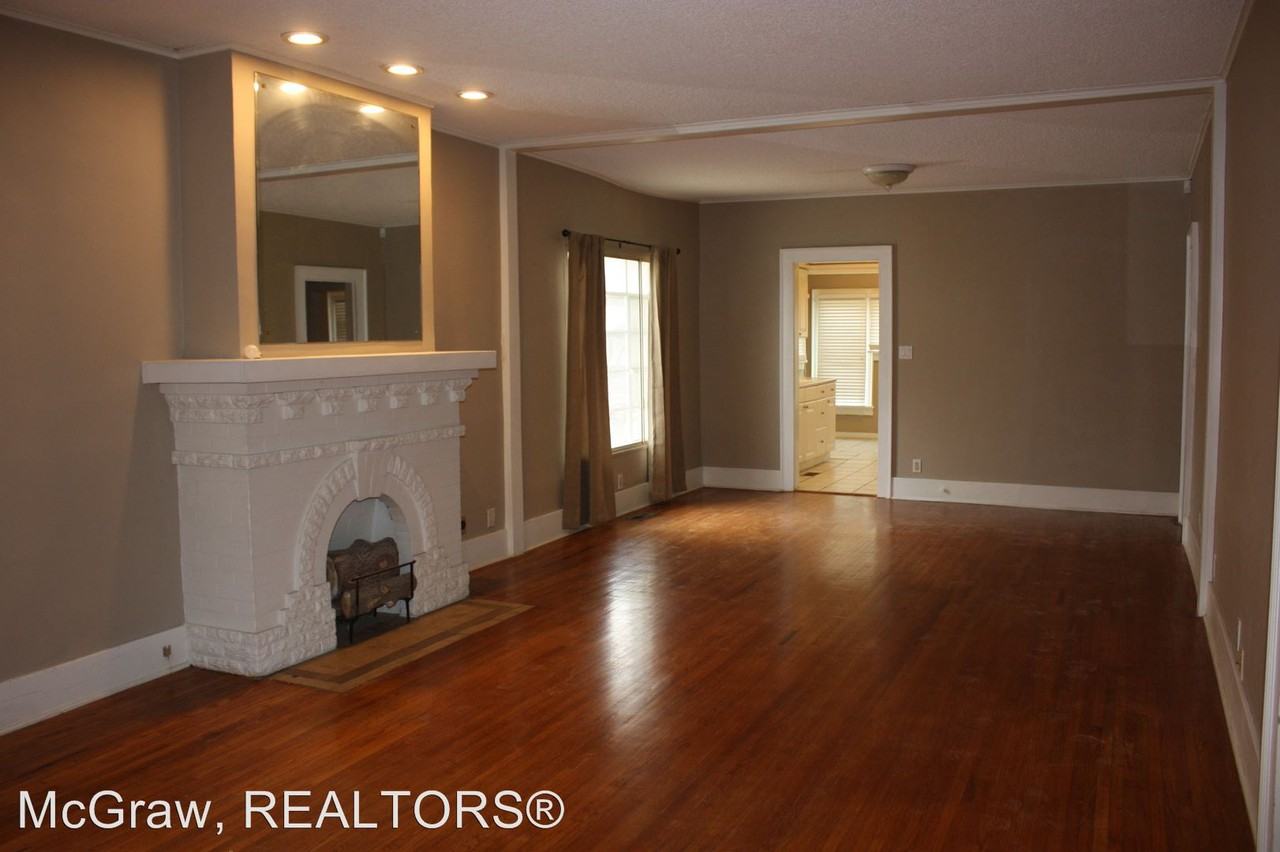 1217 S Indian Ave - Photo 2 of 14