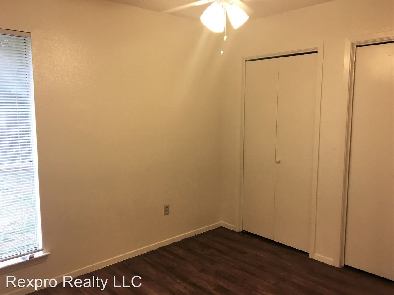 2304 Rising Sun Cove - Photo 3 of 5