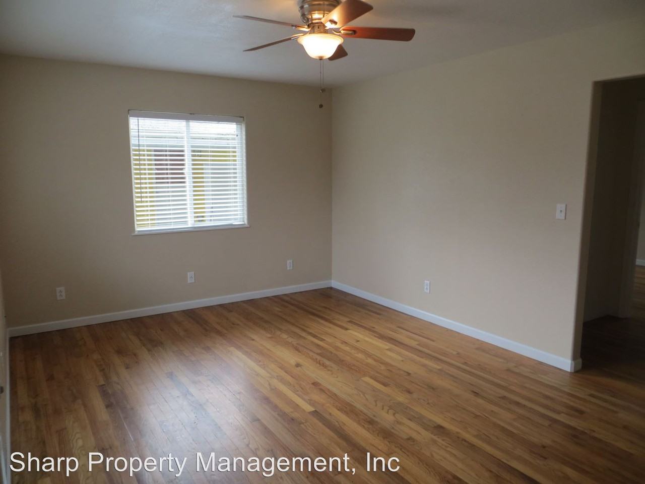 1123 9th Ave - Photo 2 of 6