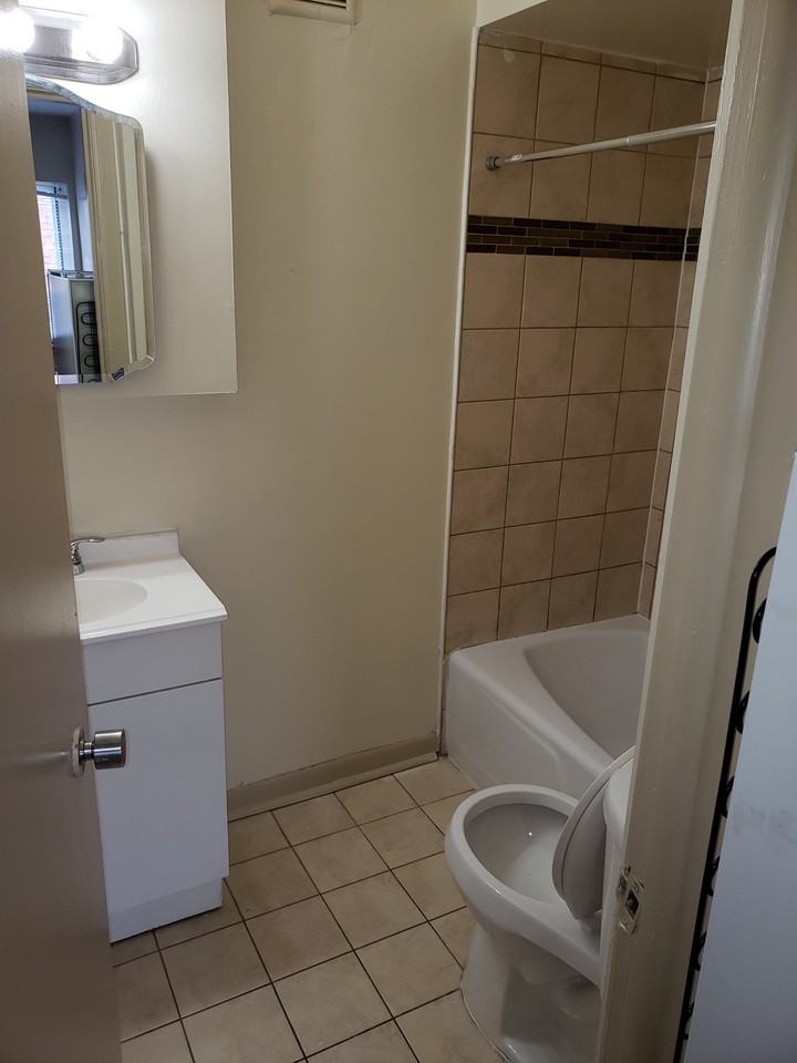 W 72nd St & western - Photo 3 of 3