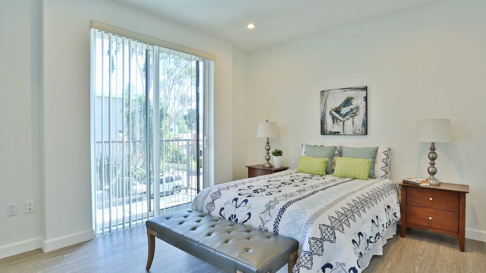 12700 Moorpark Street #301 - Photo 4 of 22