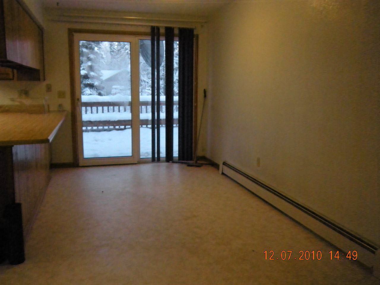 2205 Ravenwood Ave - Photo 3 of 9