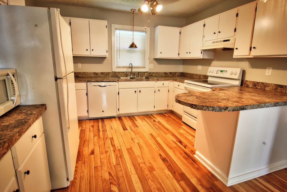 3999 Poppyseed Ct - Photo 2 of 11