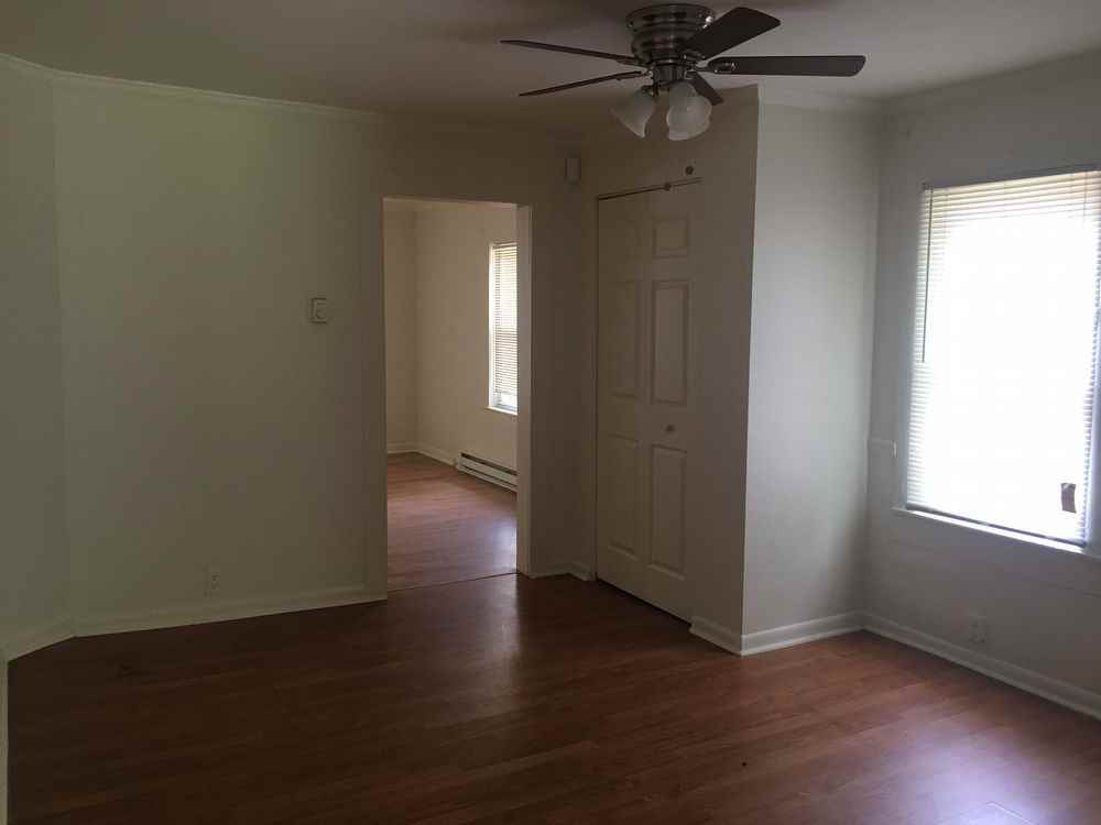 1509 N English St - Photo 3 of 10