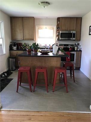 7 Maplewood Dr - Photo 3 of 9