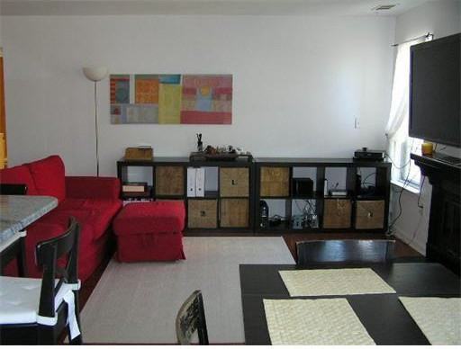 7492 Elm Ct - Photo 3 of 12