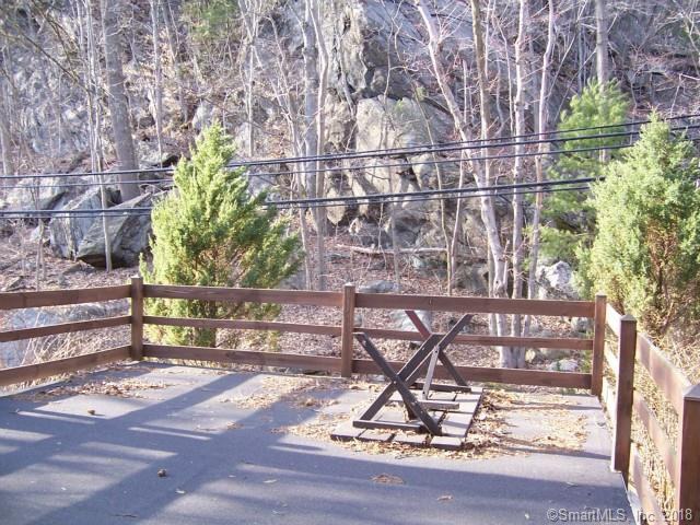 27 Lakeview Ave - Photo 2 of 13