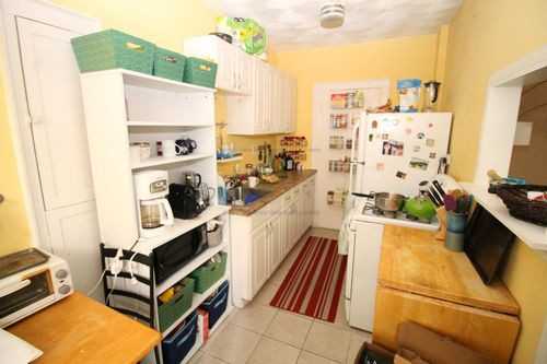 249 Chestnut Hill Ave #32 - Photo 3 of 8