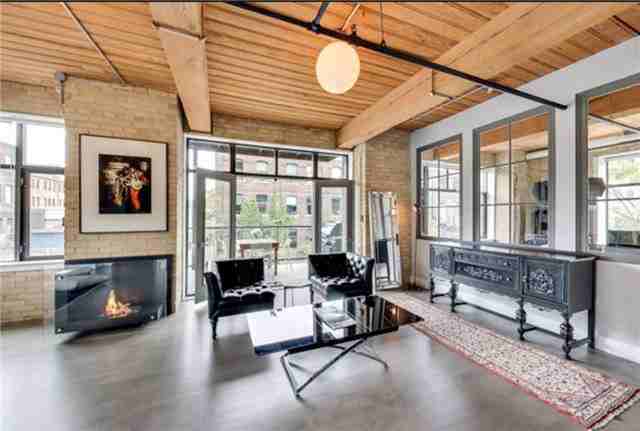 436 Wellington Street West #205