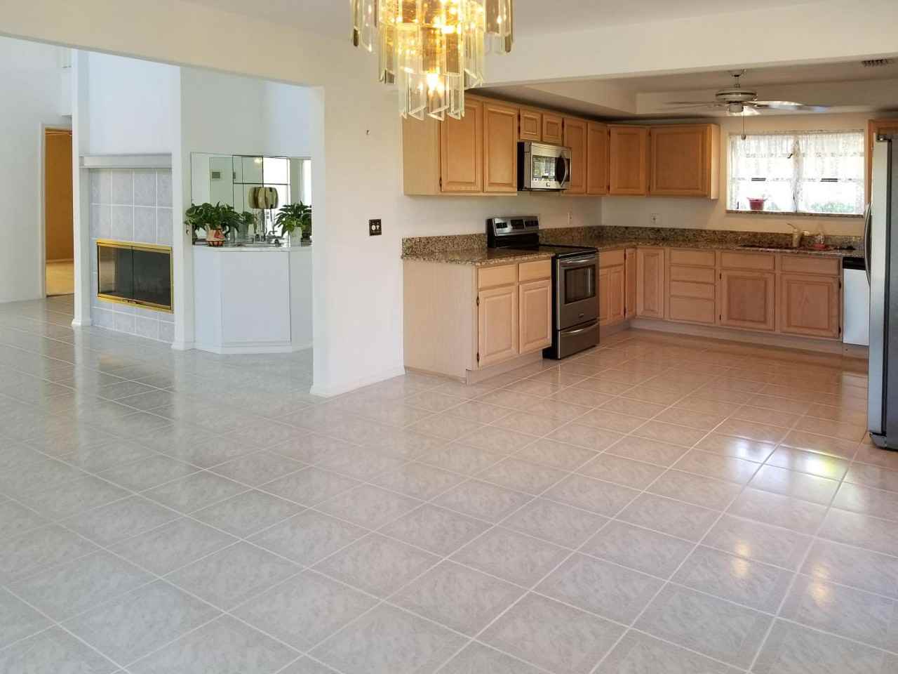 12637 153rd Court North - Photo 3 of 13