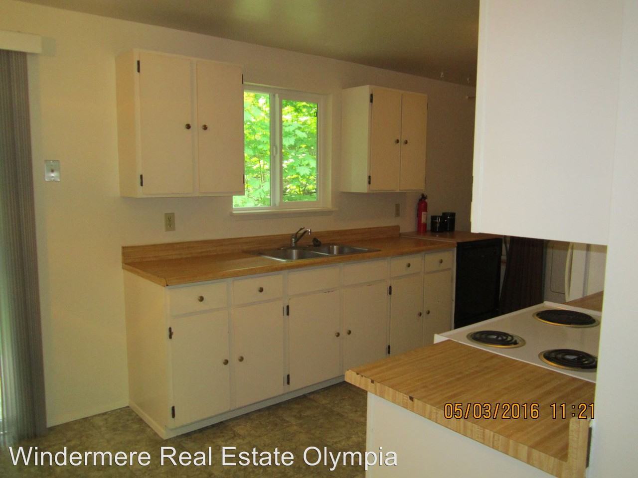 4322 Ridgewood Lane NW - Photo 2 of 9
