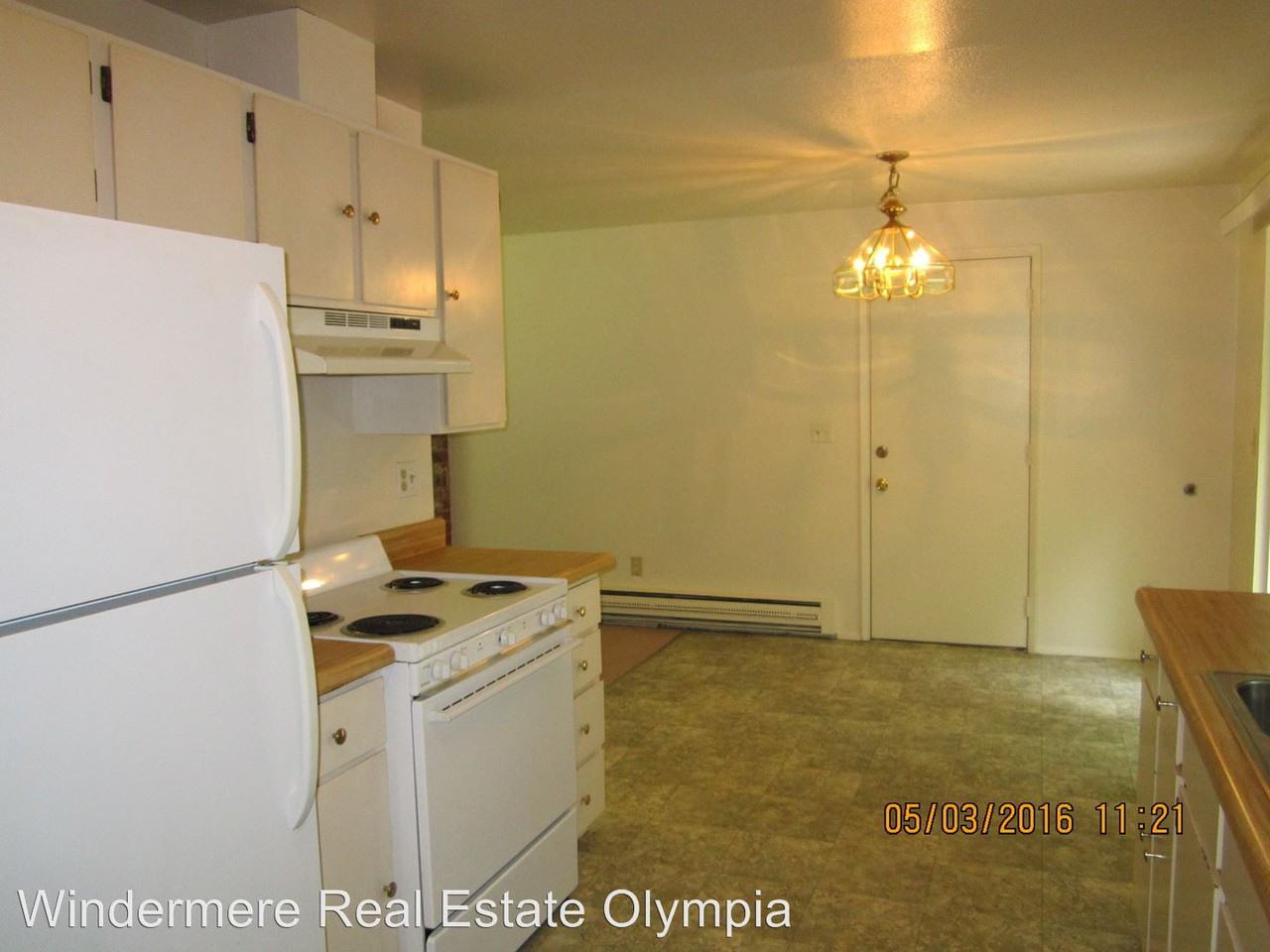 4322 Ridgewood Lane NW - Photo 3 of 9