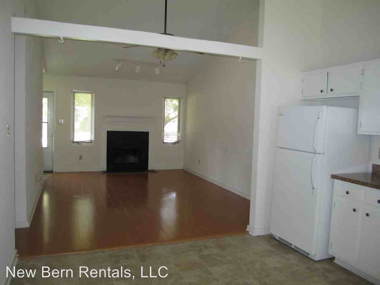 1508 Princeton Lane - Photo 3 of 8