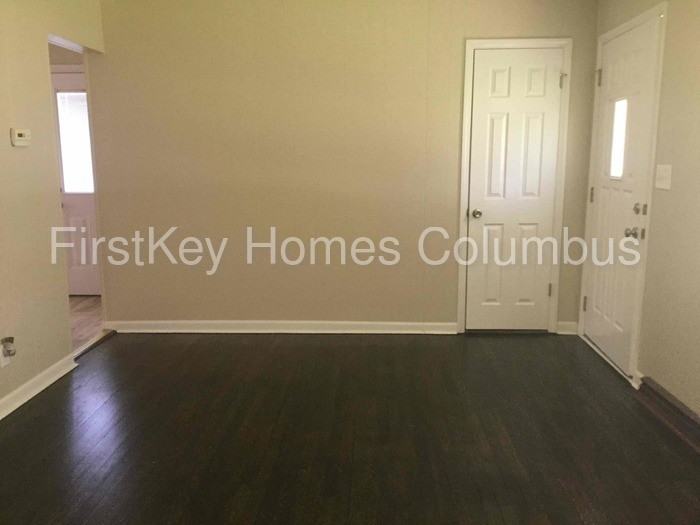 851 Miriam Dr W - Photo 2 of 22