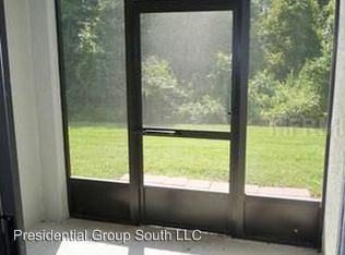 3320 Windsor Lake Cir - Photo 3 of 4