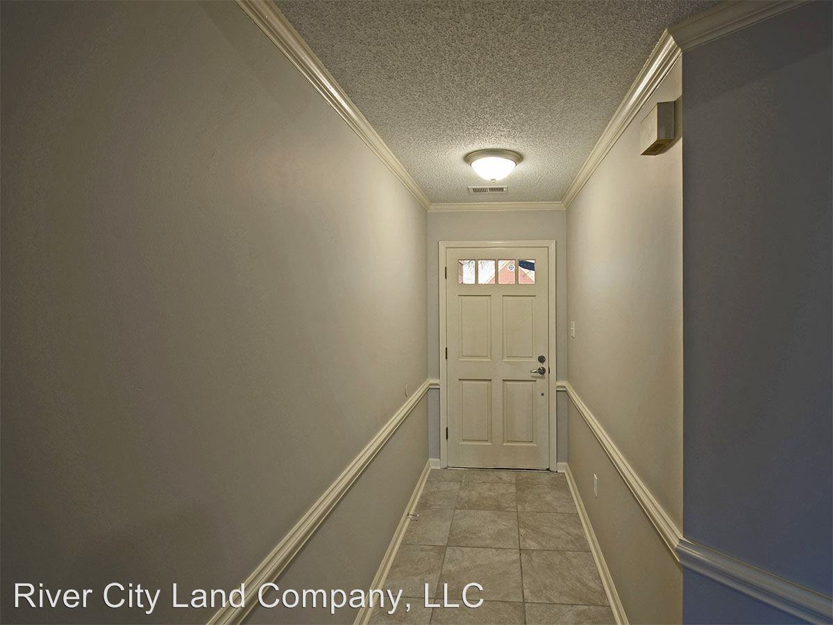 6494 Saddleback Cir - Photo 2 of 14