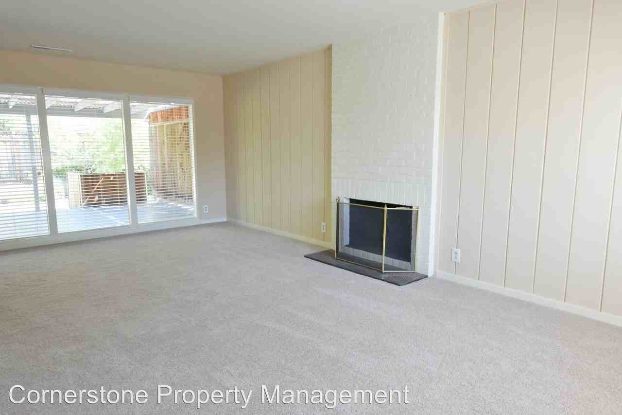 343 Whitclem Dr - Photo 2 of 15