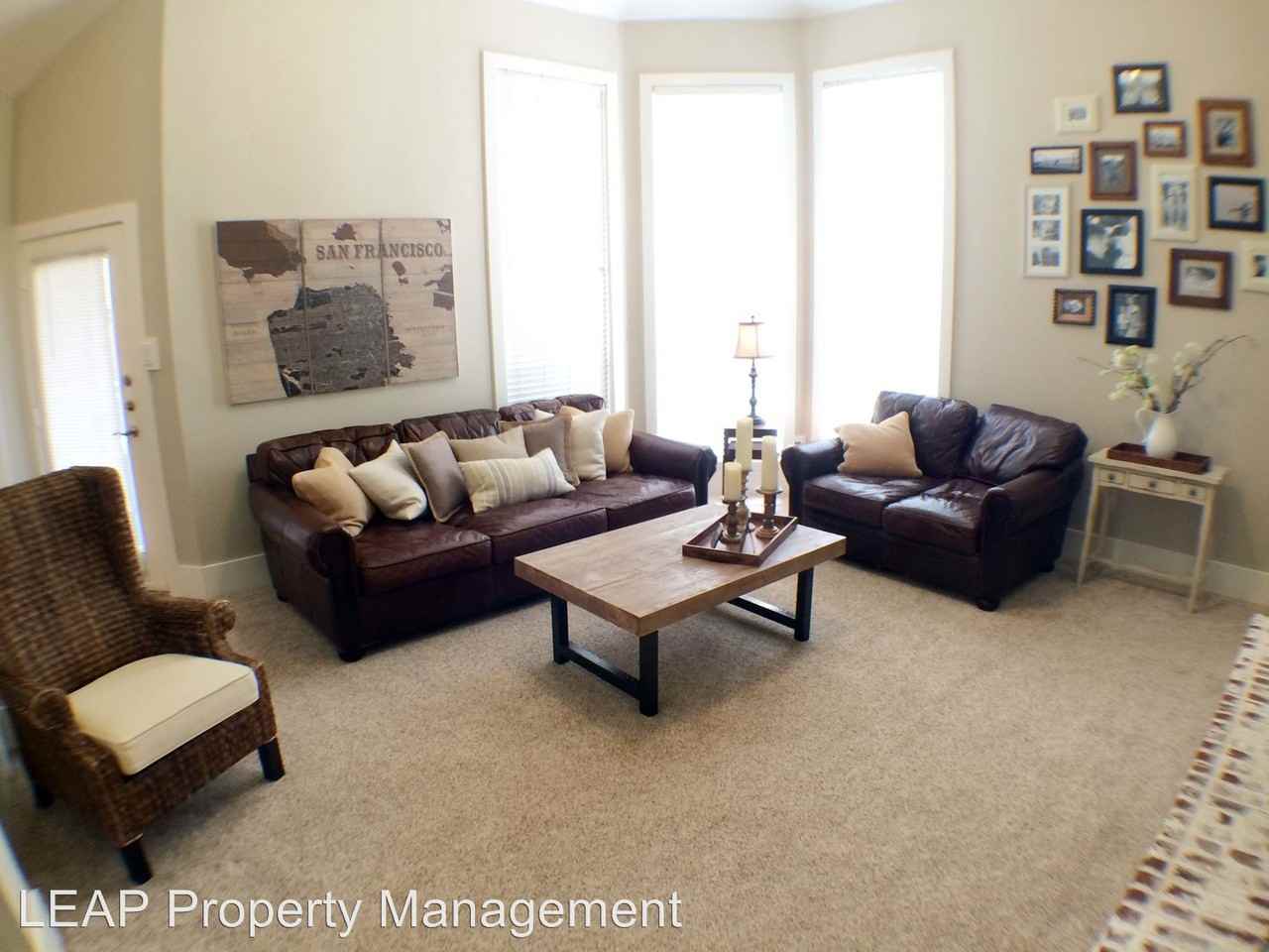 3716 Lindale Dr - Photo 3 of 31