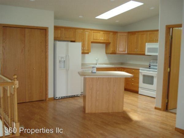 4241 39th Ave SW - Photo 2 of 4