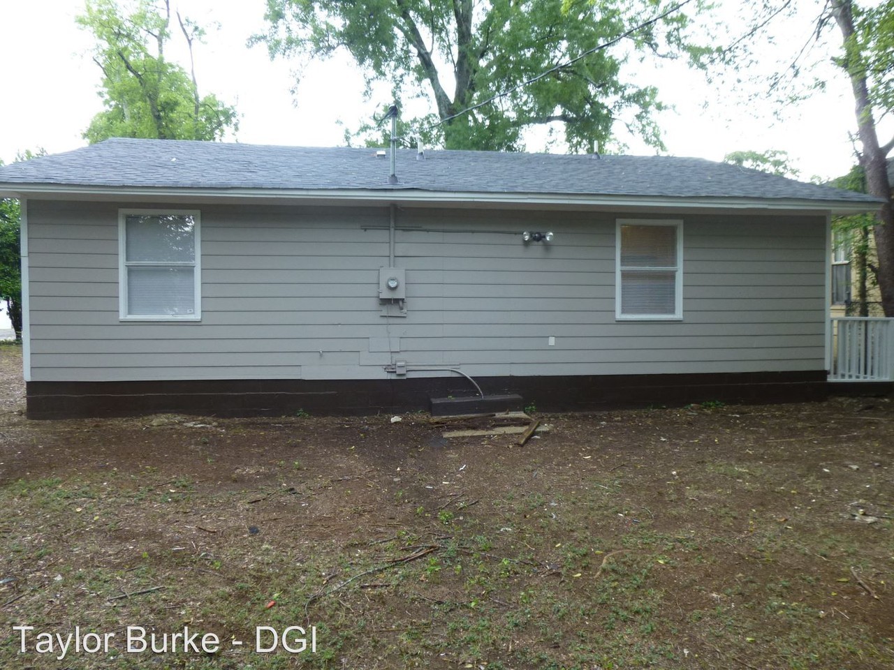 1216 Woodland Ave SW - Photo 3 of 30