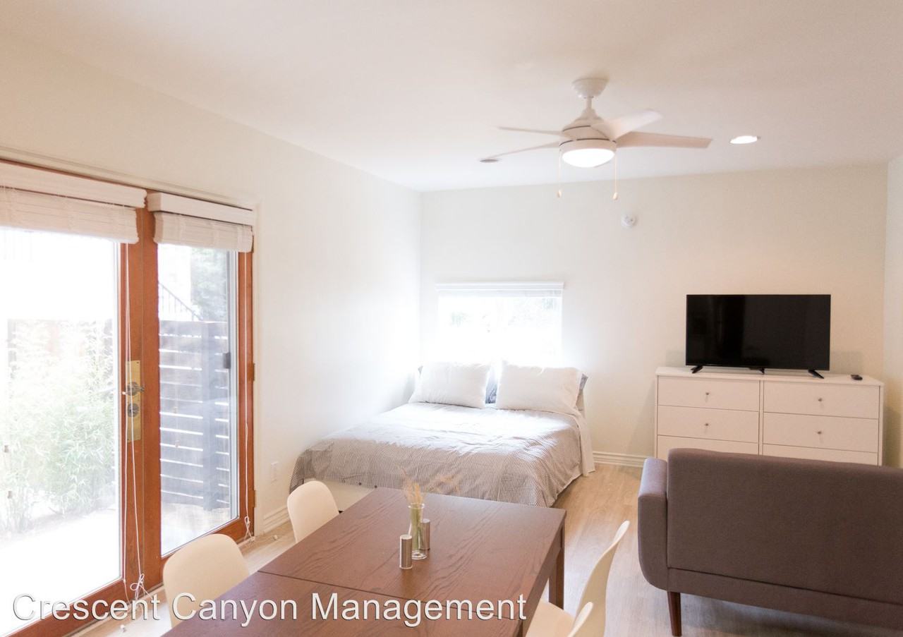 12734 Caswell Ave - Photo 2 of 11