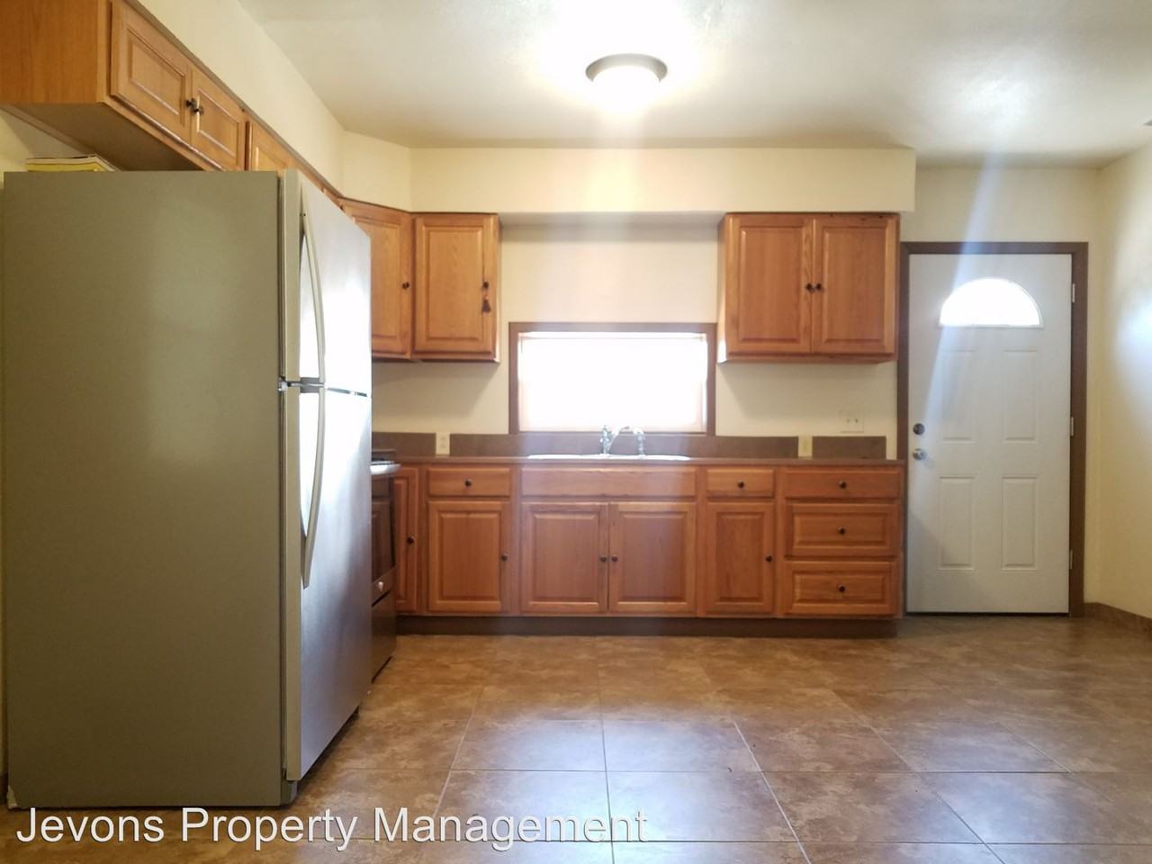 624 S 13th Ave - Photo 3 of 24