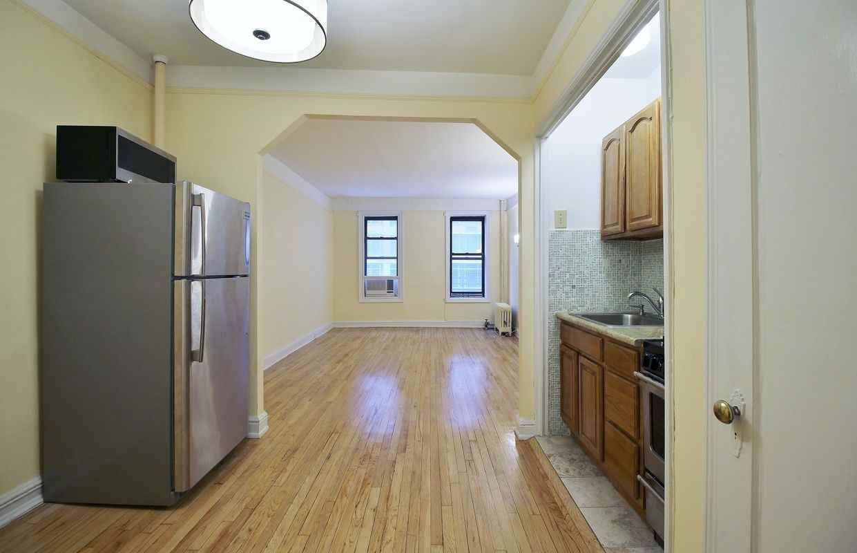 231 East 34th Street